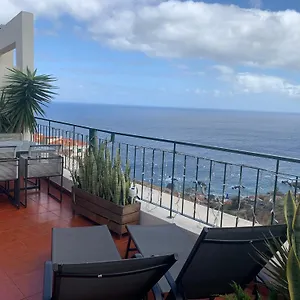 Apartment Oceanview Penthouse, Canico (Madeira)